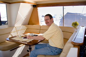 jimlisaonboat_0006.jpg