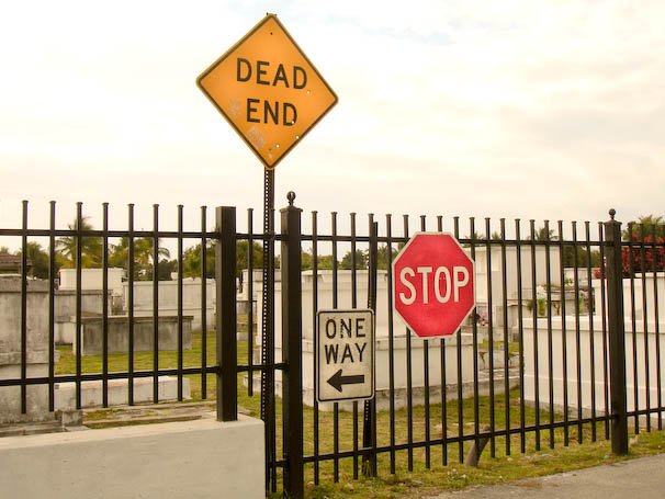 deadendsign.jpg