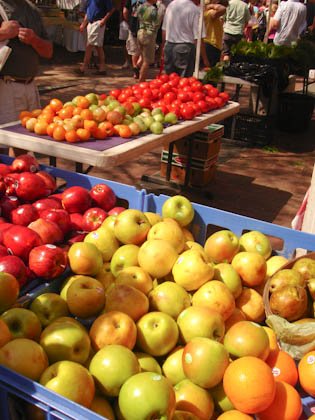 farmersmarket-9b.jpg