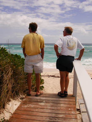 lunch ondabeach 9 Good News and Salvage Crew Join Us at Sea Spray