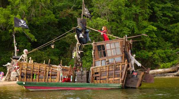 pirateship-3.jpg