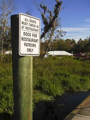 freedockcrabshack-32.jpg