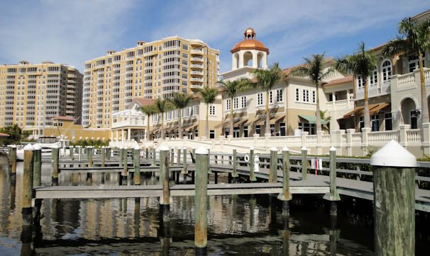 tarponpointmarina-1.jpg