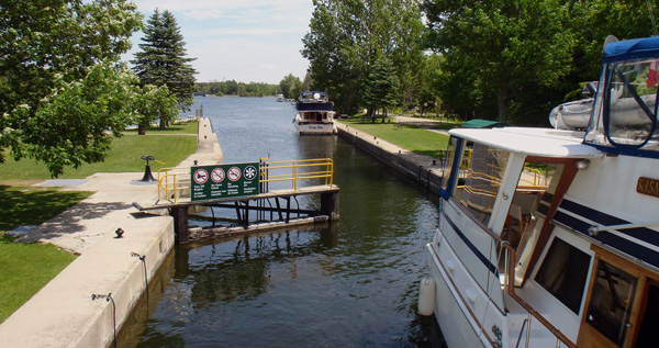 Trent Severn Waterway – Lock Wall in Gamebridge, Canada togamebridge 130 Trent Severn Waterway – Lock Wall in Gamebridge, Canada