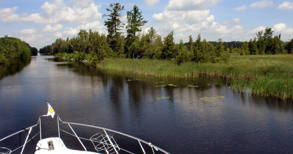 Trent Severn Waterway – Lock Wall in Gamebridge, Canada togamebridge 41 Trent Severn Waterway – Lock Wall in Gamebridge, Canada